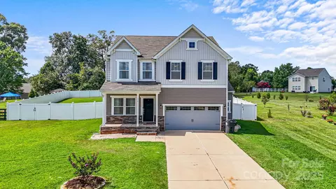 116 Dublin Ct, Statesville, NC 28677
