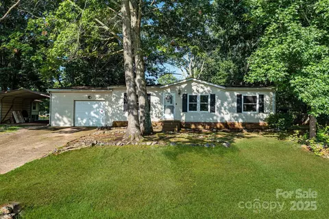 3411 Stony Brook Cir, Newton, NC 28658