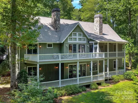 120 Mossy Rock Rd, Sapphire, NC 28774