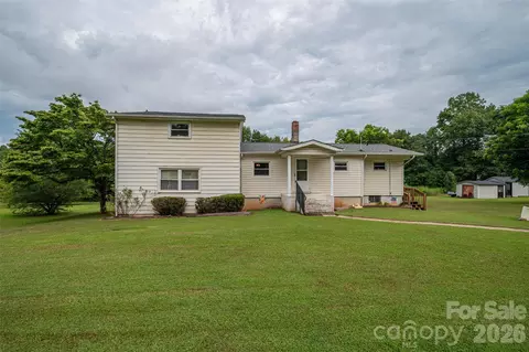 2320 Claremont Rd, Newton, NC 28658