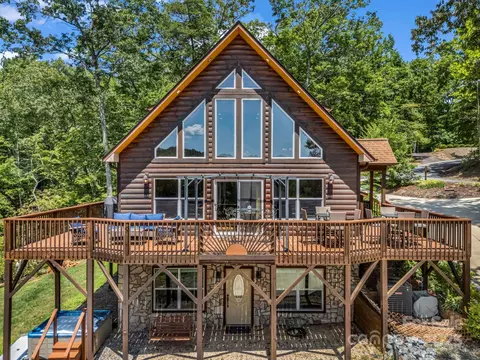 188 Fern Loop, Lake Lure, NC 28746