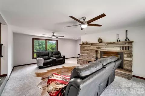 Living - 181 Fisher Creek Rd, Sylva, NC 28779 photo 2 of 3