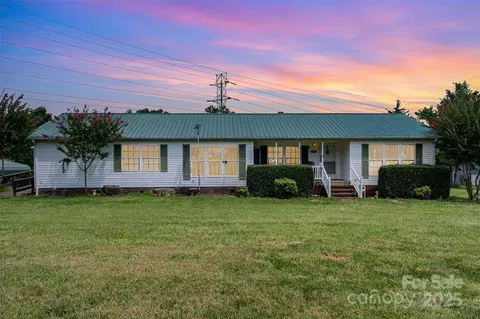 33753 Western Rd, Albemarle, NC 28001