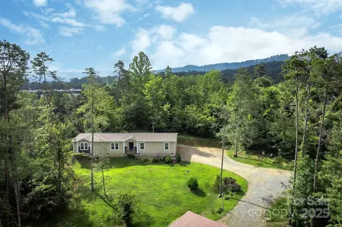 31 S Haven Rd, Asheville, NC 28804