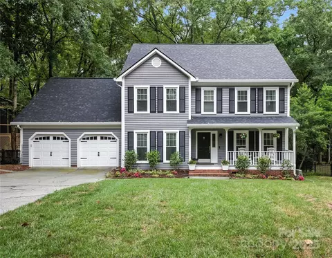 9226 Hanover South Trl, Charlotte, NC 28210
