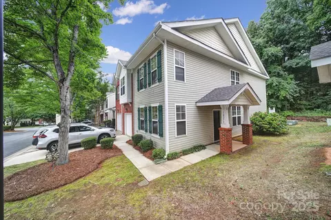 10973 Princeton Village Dr, Charlotte, NC 28277