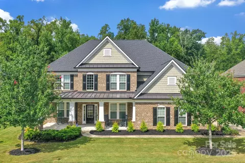 10604 Waxhaw Manor Dr, Waxhaw, NC 28173