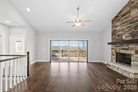 235 Olivet Ln, Fletcher, NC 28732 photo 3