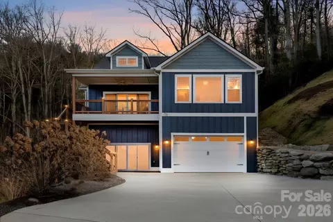 235 Olivet Ln, Fletcher, NC 28732