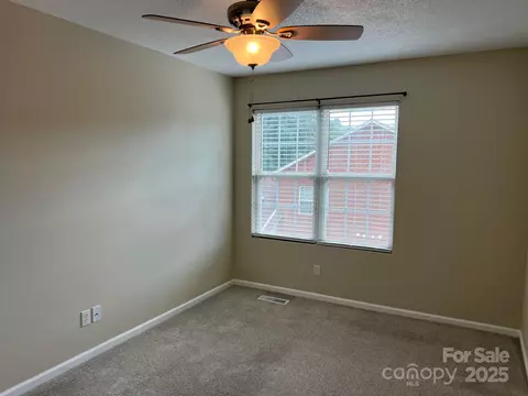 Bedroom - 102 Brandywine Ne Dr NE, Conover, NC 28613 photo 3 of 6