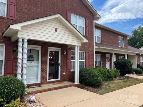 102 Brandywine Ne Dr NE, Conover, NC 28613