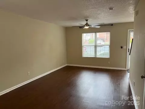 Living - 102 Brandywine Ne Dr NE, Conover, NC 28613 photo 2 of 3