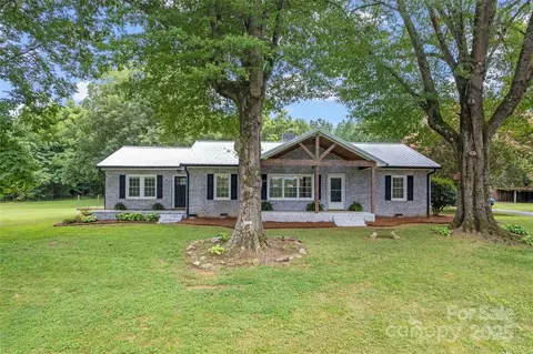 895 Mount Pleasant W Rd W, Mount Pleasant, NC 28124