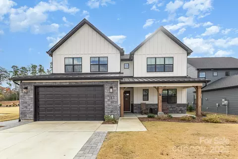123 Windy Dell Dr, Tega Cay, SC 29708
