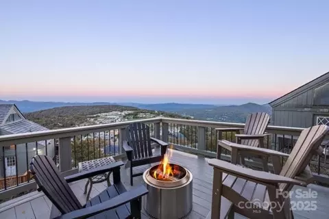 105 Beechtop Rd, Beech Mountain, NC 28604 photo 3