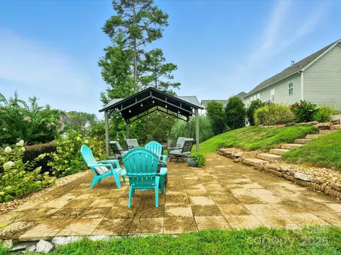 Exterior - 2033 Folkstone Ln, Lancaster, SC 29720 photo 10 of 10