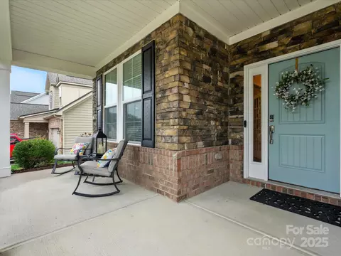 Exterior - 2033 Folkstone Ln, Lancaster, SC 29720 photo 4 of 10