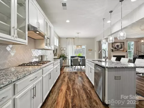 Kitchen - 2033 Folkstone Ln, Lancaster, SC 29720 photo 3 of 7