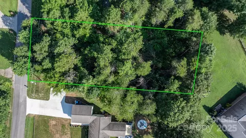 4650 33rd Street Ne Dr NE, Hickory, NC 28601