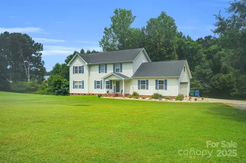 10425 Idlewild Rd, Matthews, NC 28105