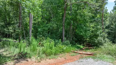 0 Rolling Rd, Lincolnton, NC 28092