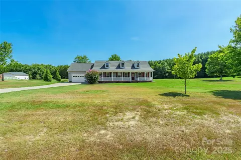 3050 Mccall Meadows Dr, Rock Hill, SC 29730