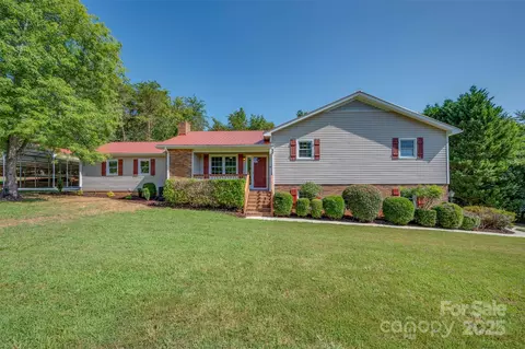 1283 Harris Henrietta Rd, Forest City, NC 28043