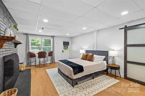 Bedroom - 190 Dogwood Forest Loop, Harmony, NC 28634 photo 7 of 8