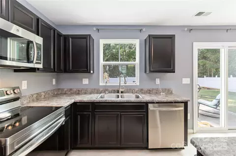 Kitchen - 2406 Everton Se Cir SE, Concord, NC 28025 photo 2 of 4