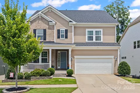 856 Neff Ct, Fort Mill, SC 29715