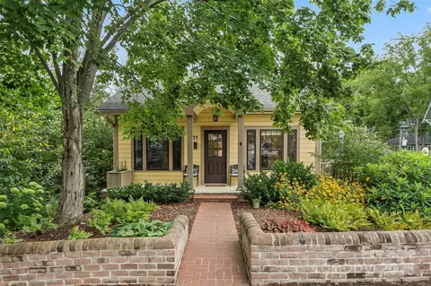 55 Ramoth Rd, Asheville, NC 28804