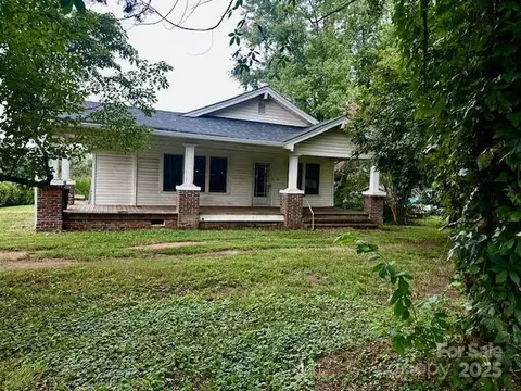 701 Carbon City Rd, Morganton, NC 28655