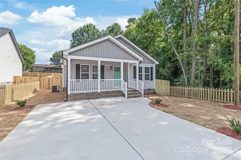 23 Lakewood Nw Ct NW, Concord, NC 28027