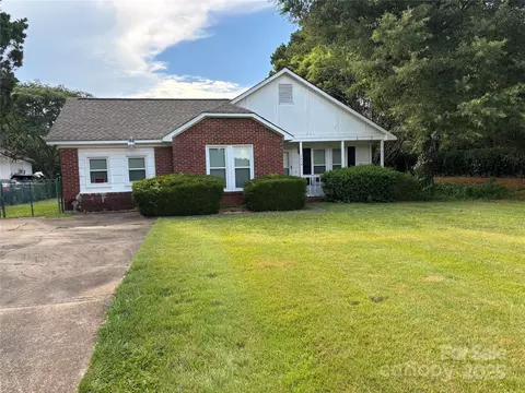 5914 Nations Ford Rd, Charlotte, NC 28217
