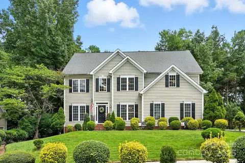 7929 Harrington Woods 6 Rd #6, Charlotte, NC 28269