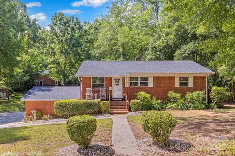 527 W Park Dr, Monroe, NC 28112