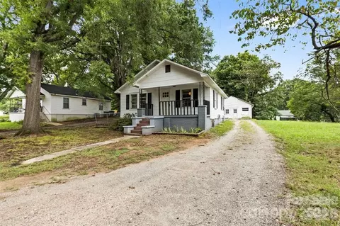 323 E 20th St, Kannapolis, NC 28083