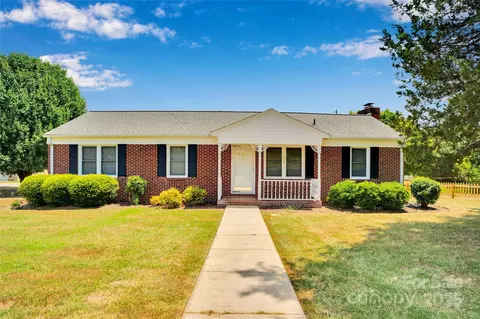 150 Wilson St, Chester, SC 29706