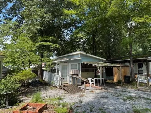 104 Oak Trl, Mount Gilead, NC 27306