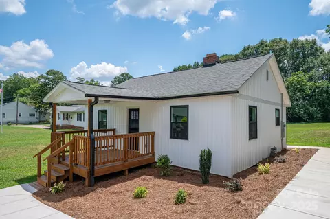 606 Mauney Ave, Kings Mountain, NC 28086