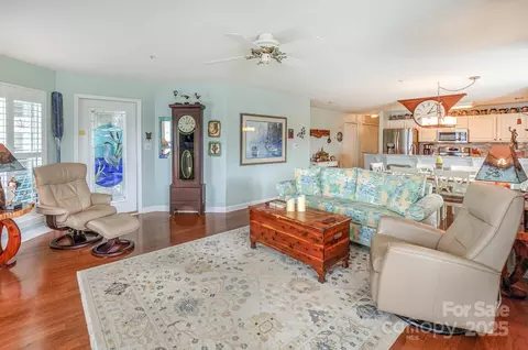 Living - 1238 Torrence Cir, Davidson, NC 28036 photo 4 of 4