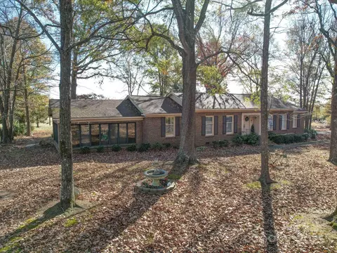1120 Jug Broome Rd, Monroe, NC 28112