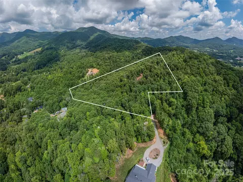 Creek Run Road, Candler, NC 28715