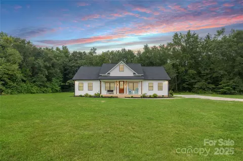 1964 Conservancy Rd, Kershaw, SC 29067