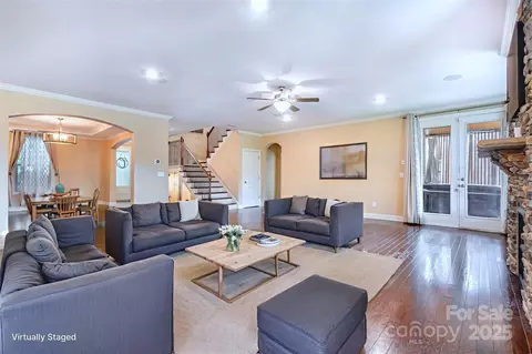 Living - 4071 Thames Cir, Fort Mill, SC 29715 photo 3 of 3