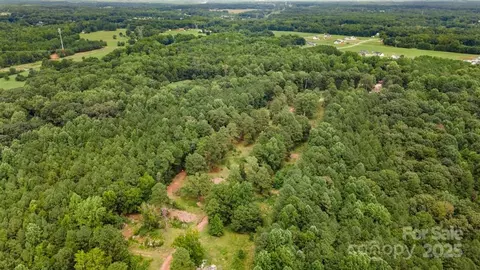 975 Mcafee Ct, York, SC 29745 photo 7