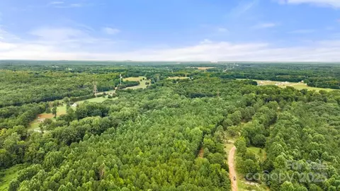 975 Mcafee Ct, York, SC 29745 photo 11