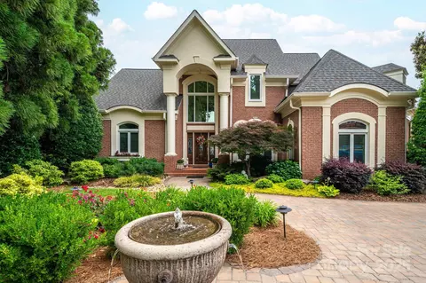18100 Watercraft 141 Pl #141, Cornelius, NC 28031