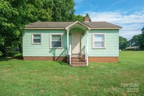181 Hershel Lackey Rd, Lincolnton, NC 28092