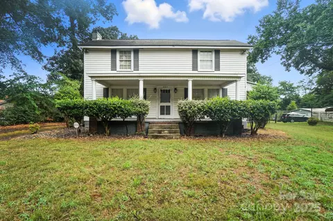 807 Lewis St, Gastonia, NC 28054